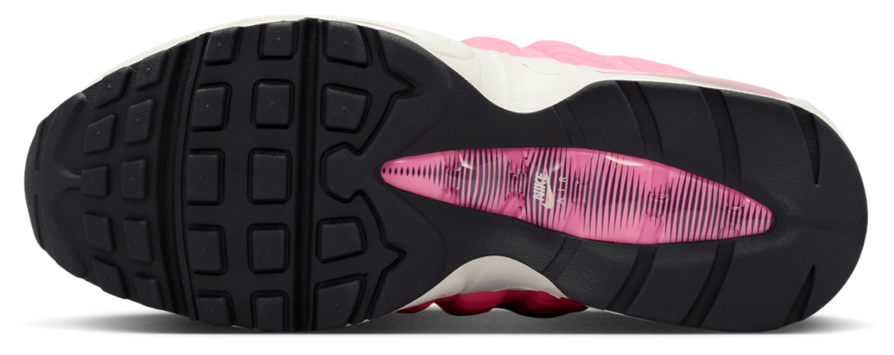 Nike Air Max 95 SE Image 5 of 8. Tap to open photo gallery.