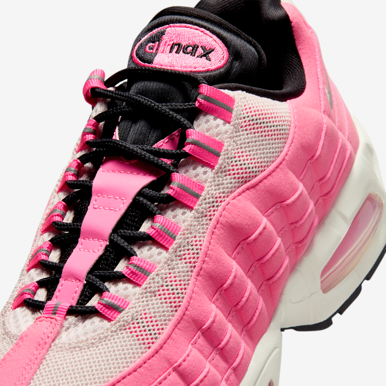 Nike Air Max 95 SE Image 7 of 8. Tap to open photo gallery.