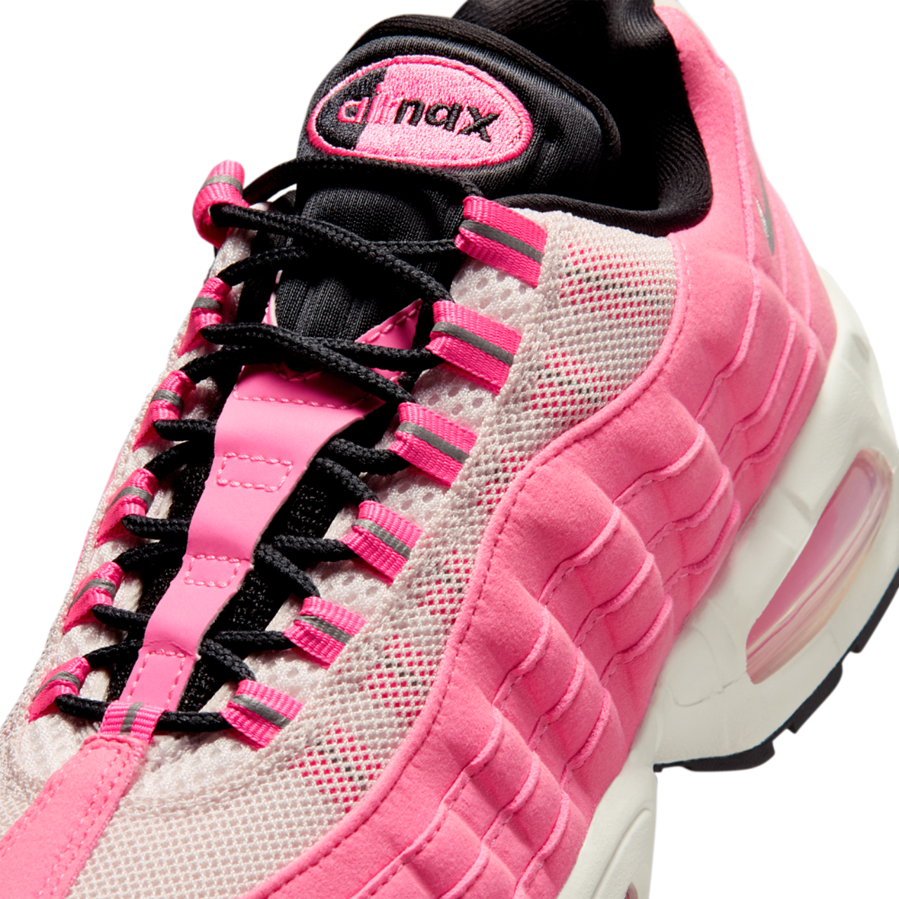 Nike Air Max 95 SE Image 7 of 8. Tap to open photo gallery.