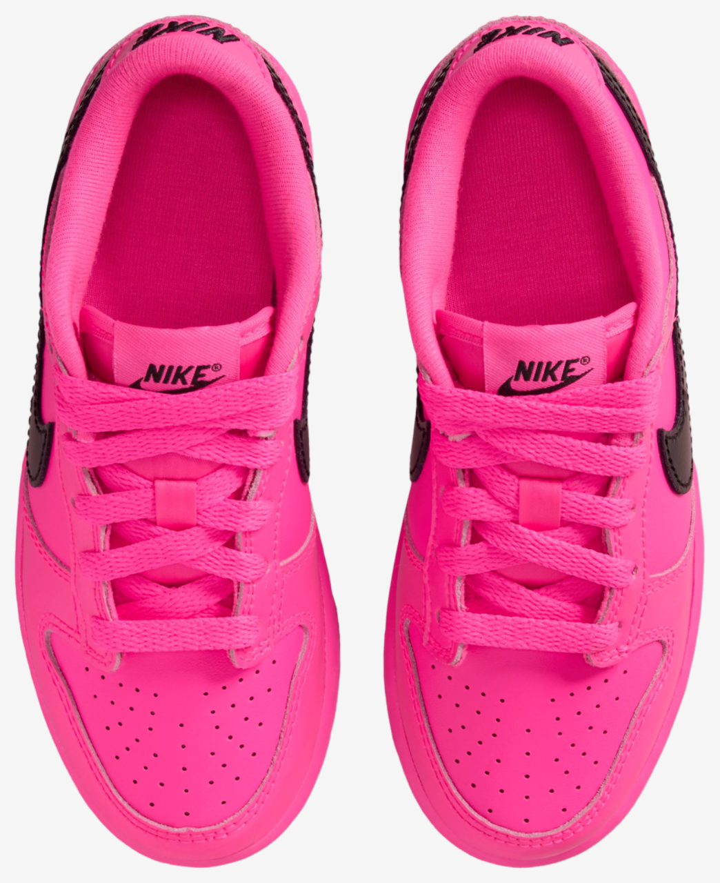 Nike Dunk Low SE Image 4 of 5. Tap to open photo gallery.