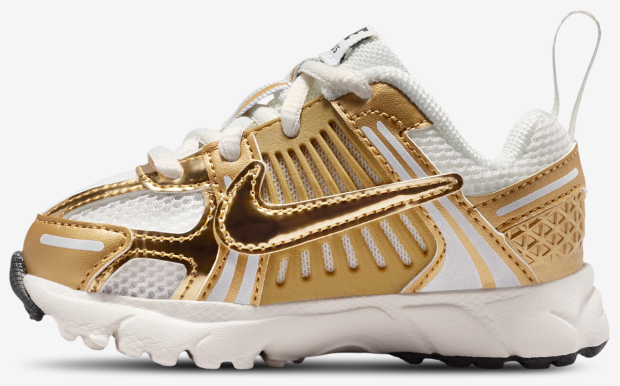 Nike Vomero 5 Lace NA45 Image 2 of 6. Tap to open photo gallery.