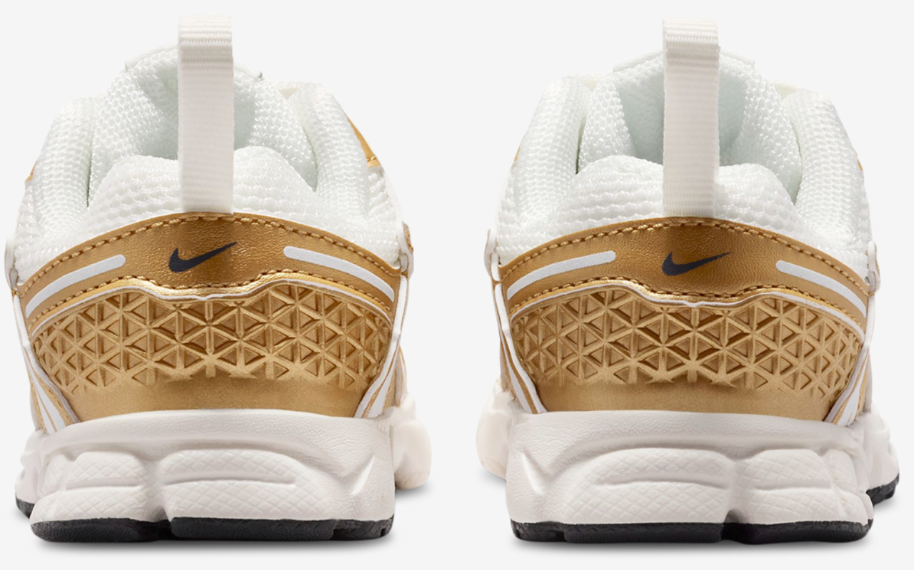 Nike Vomero 5 Lace NA45 Image 3 of 6. Tap to open photo gallery.