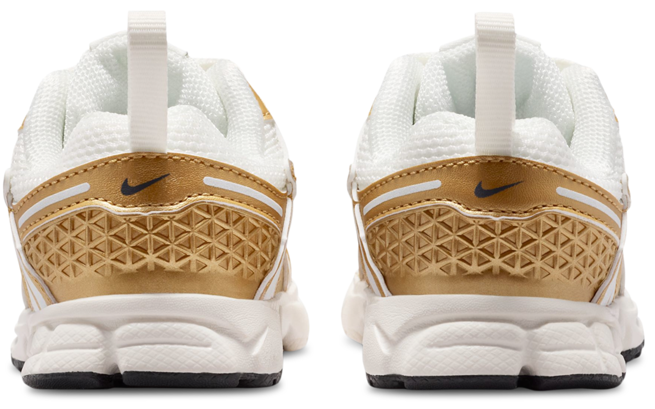 Nike Vomero 5 Lace NA45 Image 3 of 6. Tap to open photo gallery.