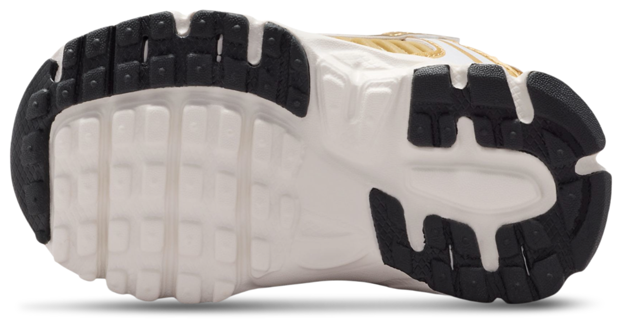 Nike Vomero 5 Lace NA45 Image 5 of 6. Tap to open photo gallery.