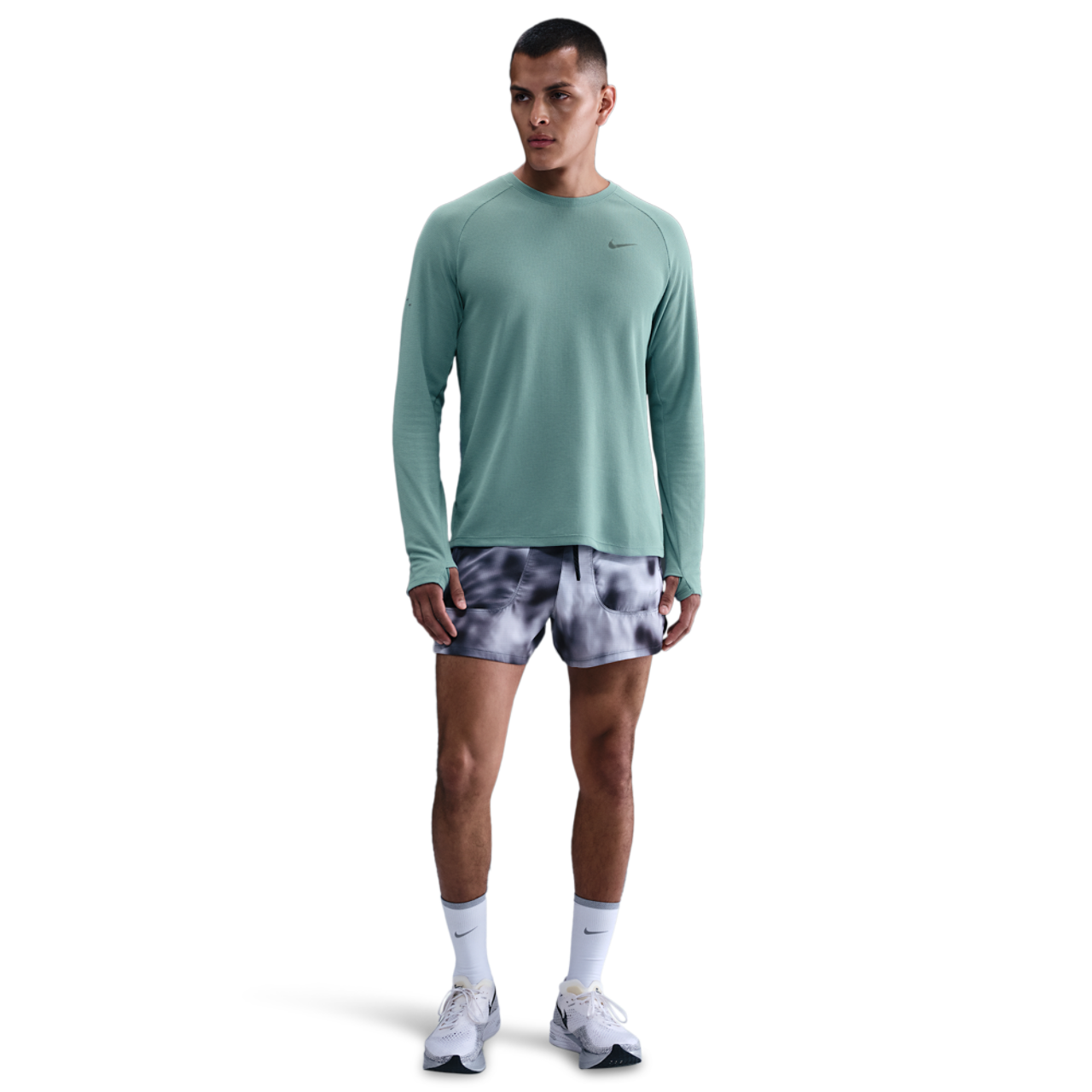 Nike Dri-FIT STRIDE WAFFLE CREW Image 3 of 4. Tap to open photo gallery.