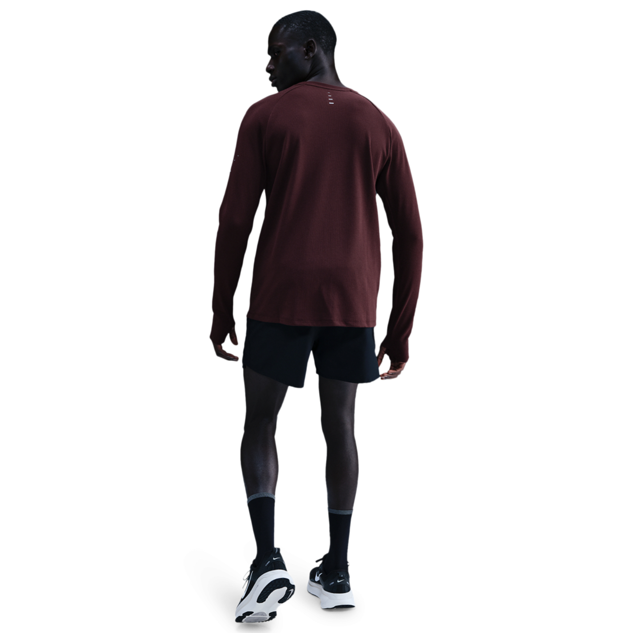 Nike Dri-FIT STRIDE WAFFLE CREW Image 4 of 4. Tap to open photo gallery.