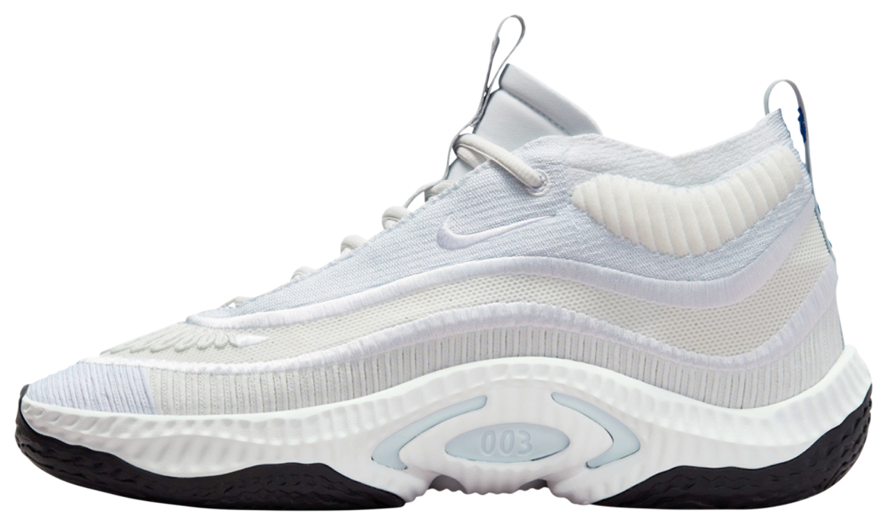 Nike Cosmic Unity 3 Image 2 of 5. Tap to open photo gallery.