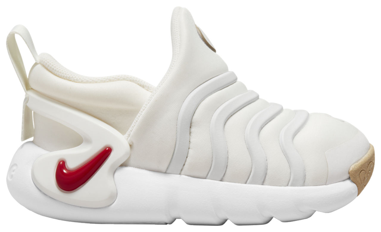 Nike Dynamo Go Flyease SE 1 Image 1 of 5. Tap to open photo gallery.