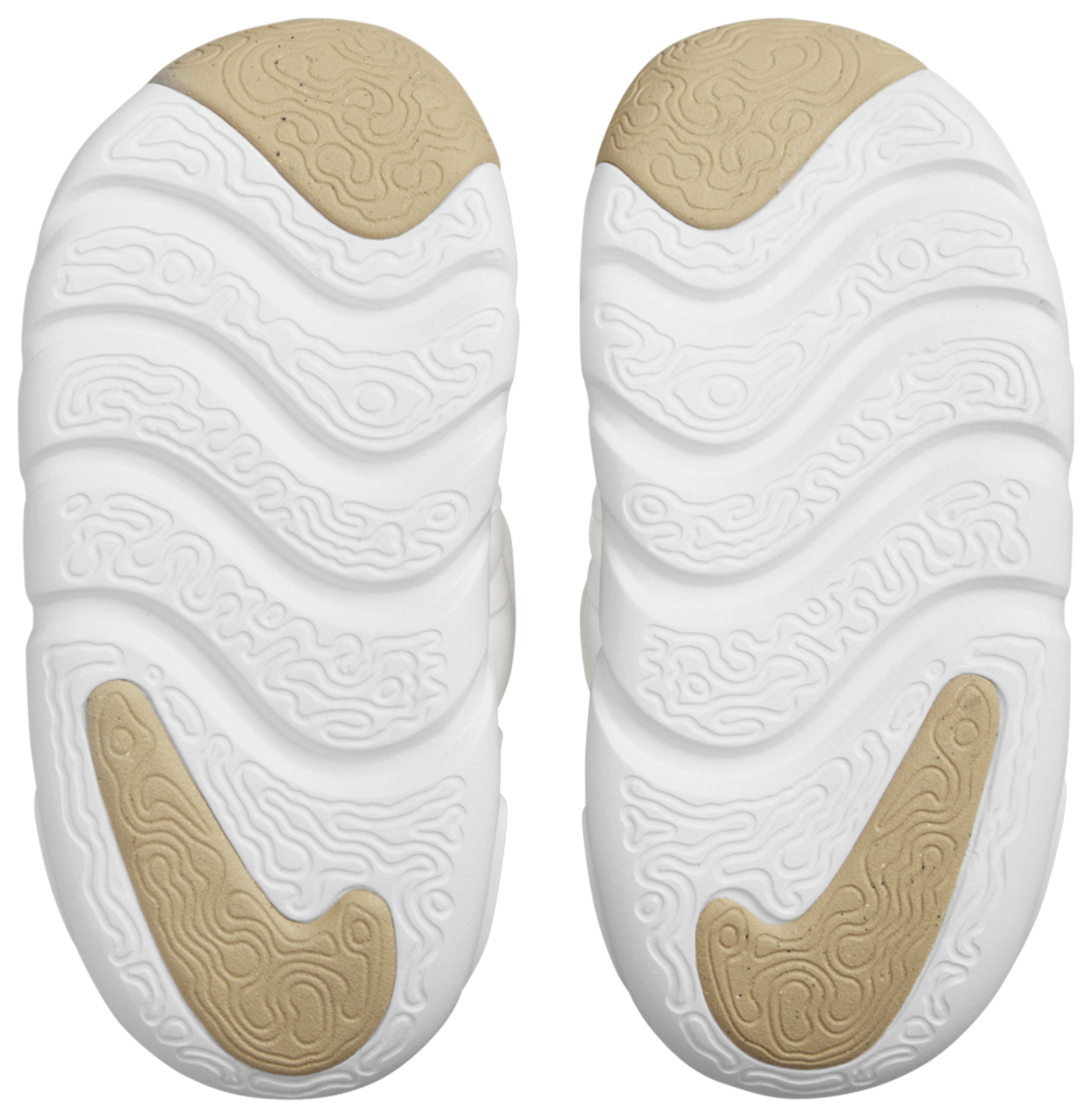 Nike Dynamo Go Flyease SE 1 Image 5 of 5. Tap to open photo gallery.