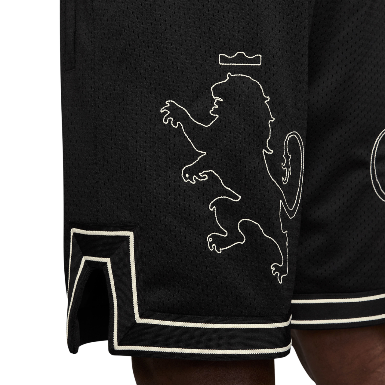 Nike LeBron 8 Inch Shorts - Men's | Foot Locker