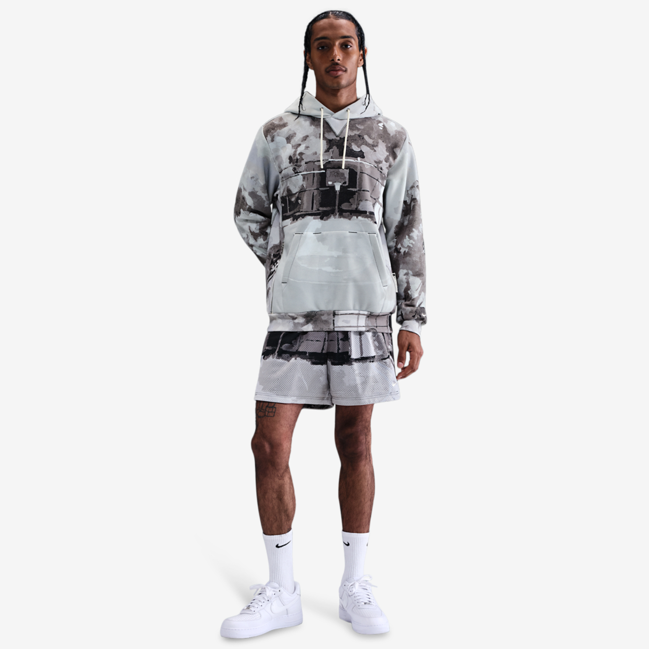 Nike TF SI Brushed Pullover Hoodie Image 3 of 4. Tap to open photo gallery.