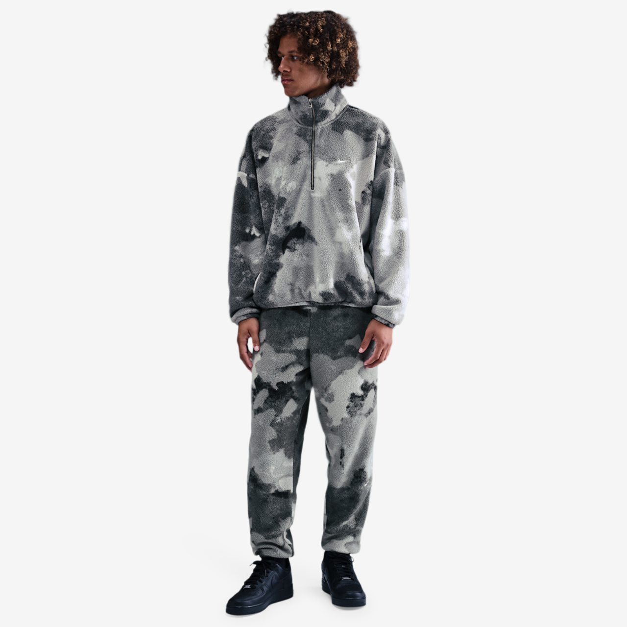 Nike Sherpa Half Zip Jacket NAOS Image 3 of 4. Tap to open photo gallery.