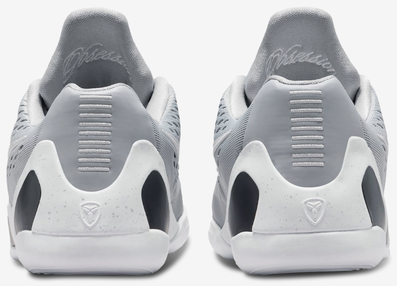 Nike Kobe IX EM Image 3 of 5. Tap to open photo gallery.
