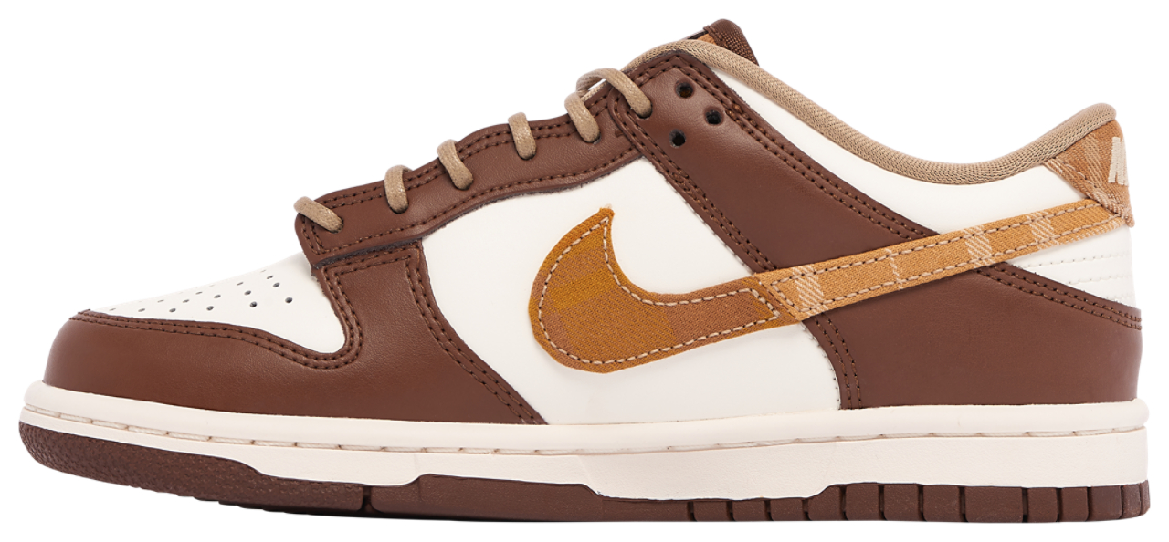 Nike Dunk Low CN Image 2 of 5. Tap to open photo gallery.