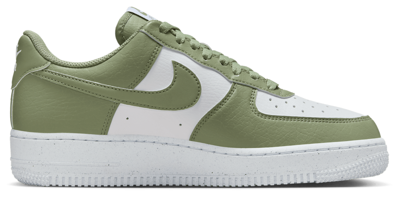 Nike Air Force 1 '07 Image 1 of 5. Tap to open photo gallery.