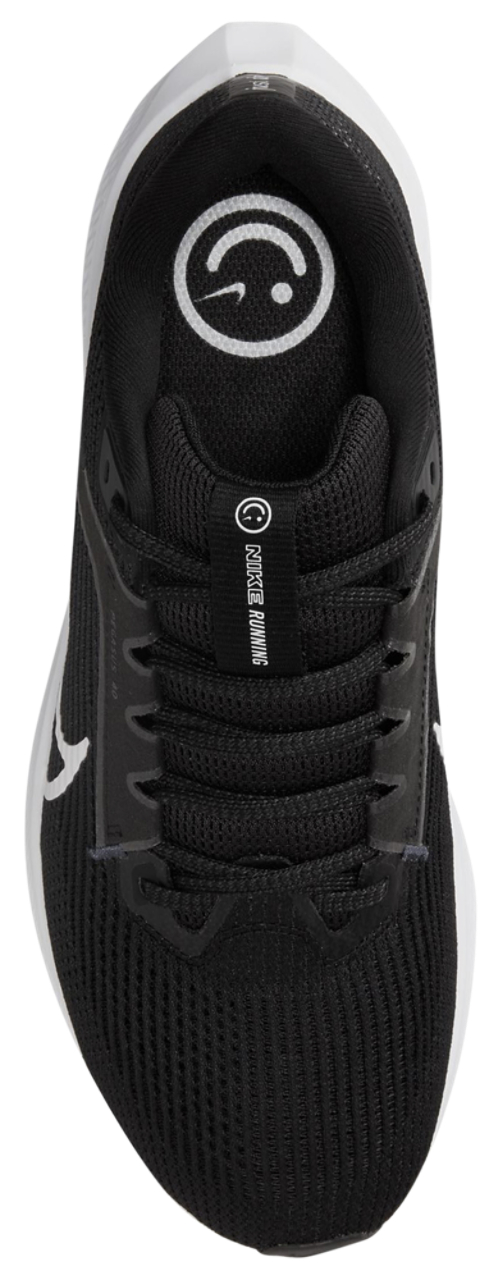 Nike Zoom Pegasus 40 Image 4 of 5. Tap to open photo gallery.