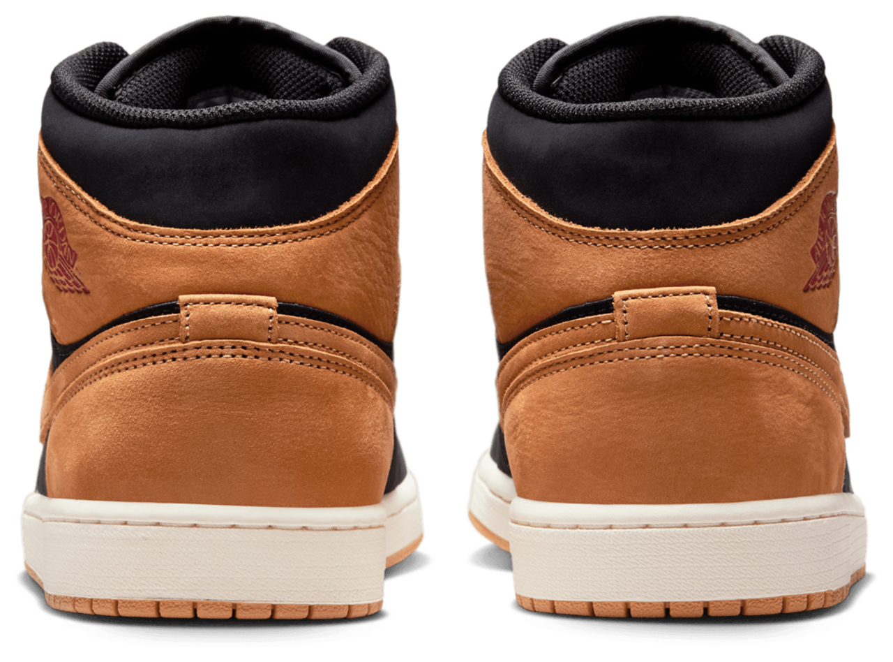 Jordan Air Jordan 1 Mid SE Image 3 of 9. Tap to open photo gallery.
