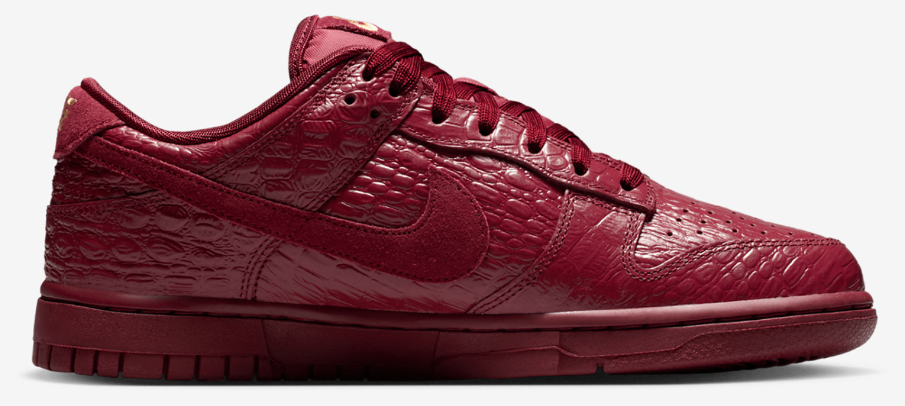 Nike Dunk Low SS Image 1 of 5. Tap to open photo gallery.