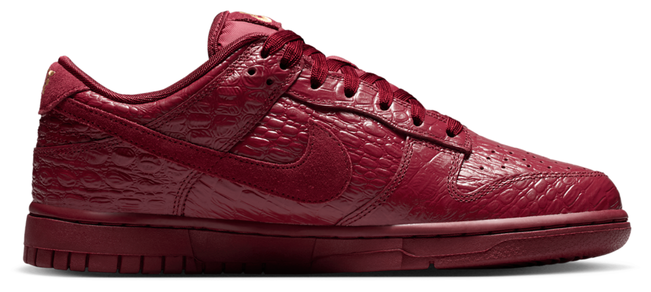 Nike Dunk Low SS Image 1 of 5. Tap to open photo gallery.