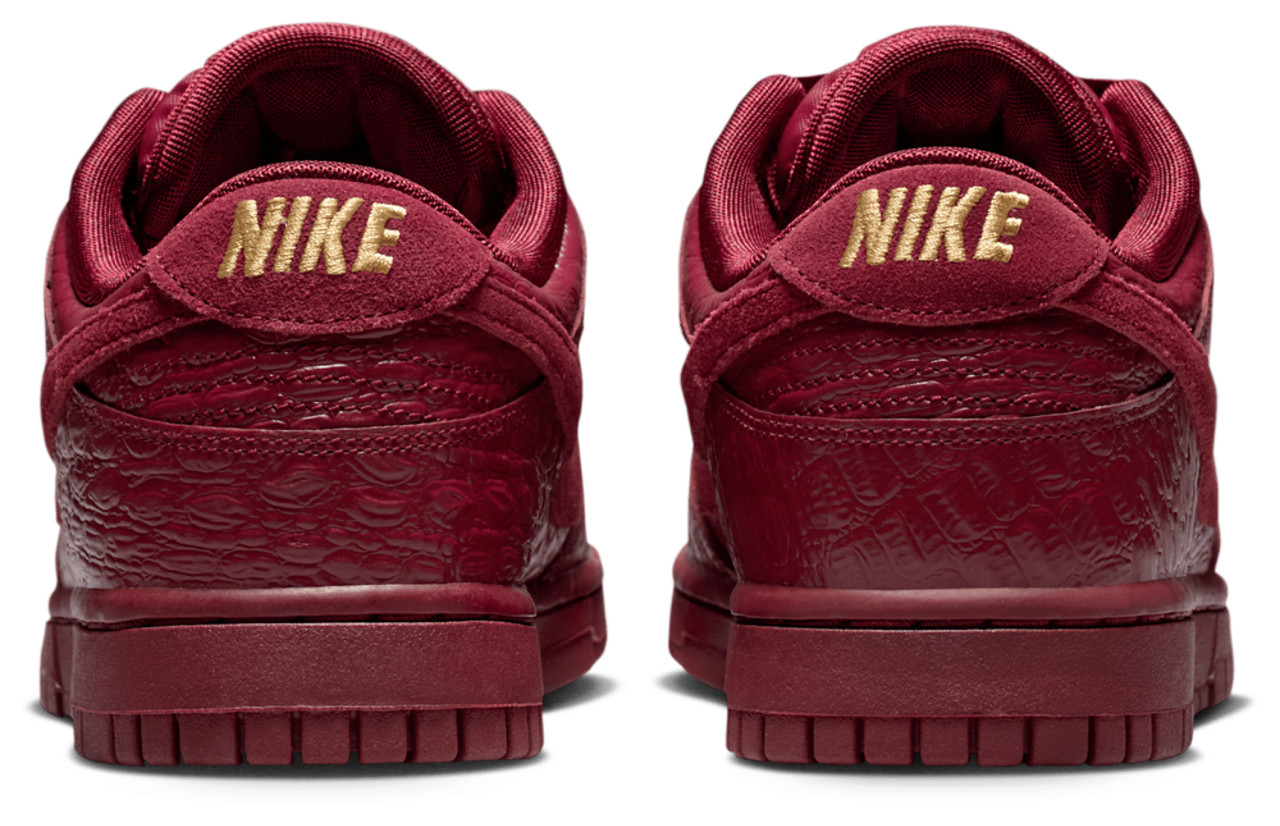 Nike Dunk Low SS Image 3 of 5. Tap to open photo gallery.