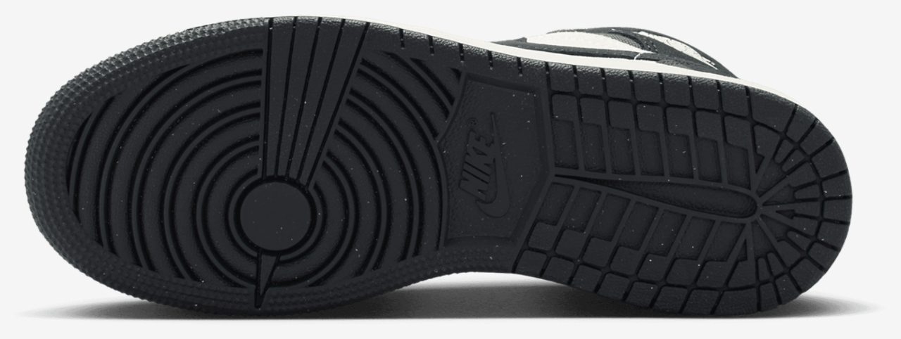 Jordan Air Jordan 1 Mid SE Image 5 of 8. Tap to open photo gallery.