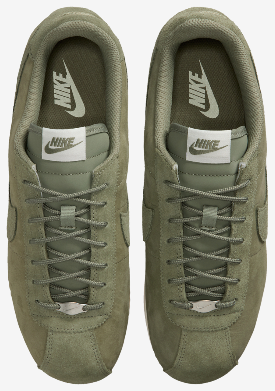 Nike Cortez Premium Image 4 of 8. Tap to open photo gallery.