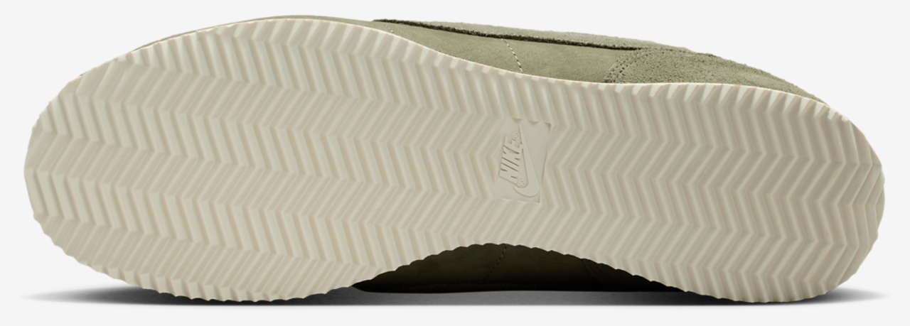 Nike Cortez Premium Image 5 of 8. Tap to open photo gallery.