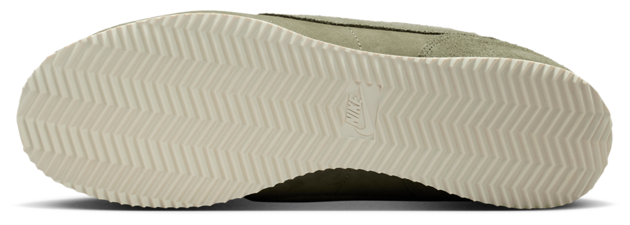 Nike Cortez Premium Image 5 of 8. Tap to open photo gallery.