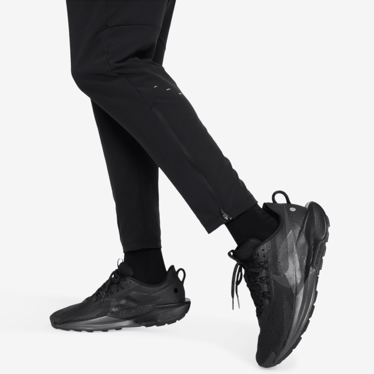 Nike Dri-FIT STRIDE Woven PANT Image 5 of 5. Tap to open photo gallery.