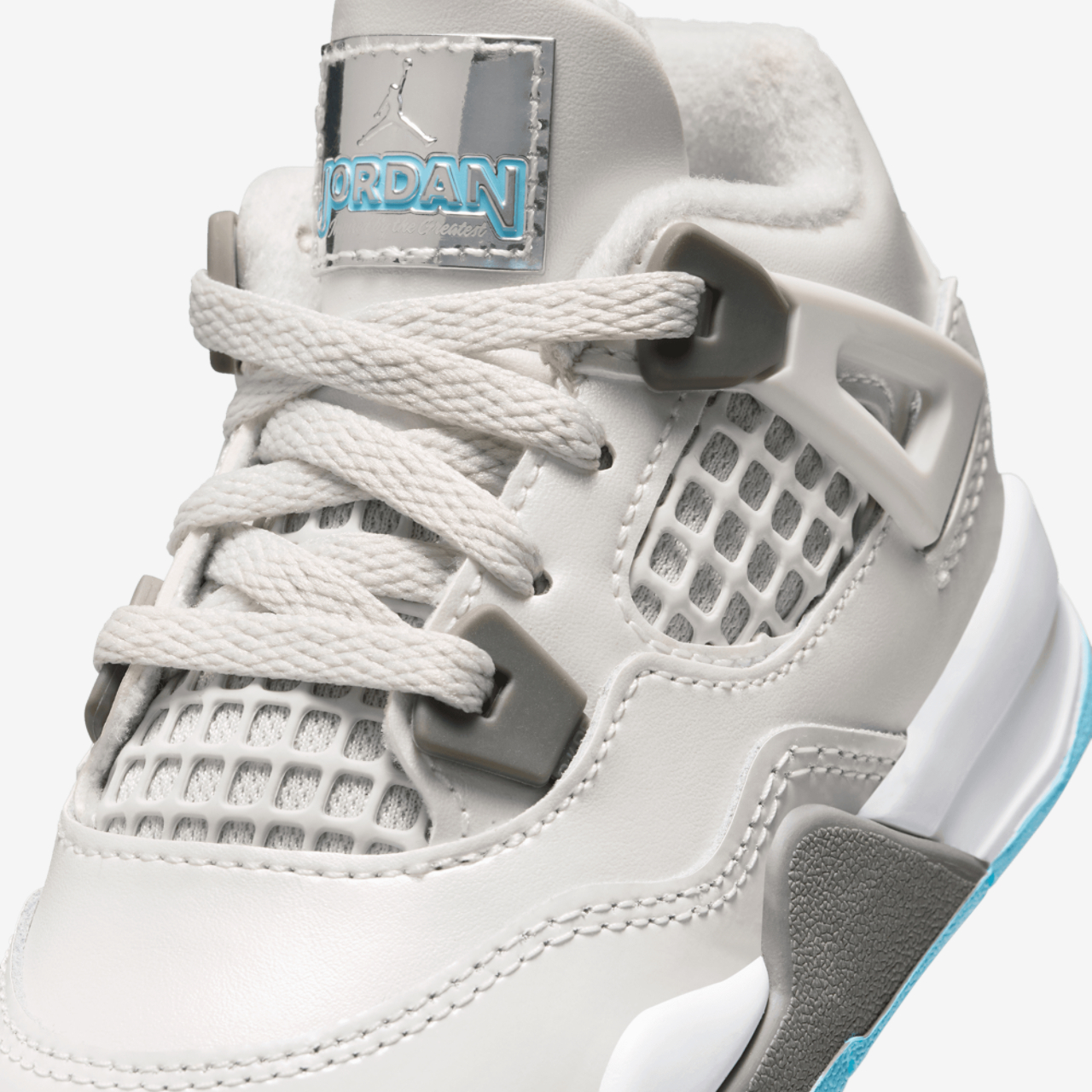 Jordan Retro 4 Image 7 of 8. Tap to open photo gallery.