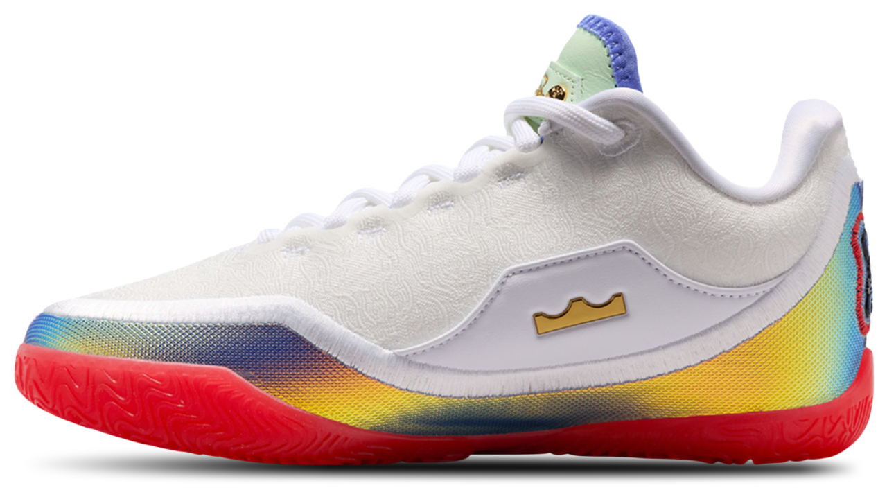 Nike Lebron XXIII MK Image 2 of 5. Tap to open photo gallery.