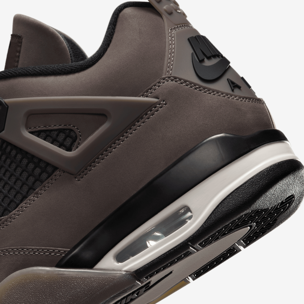 Jordan Retro 4 Image 8 of 10. Tap to open photo gallery.
