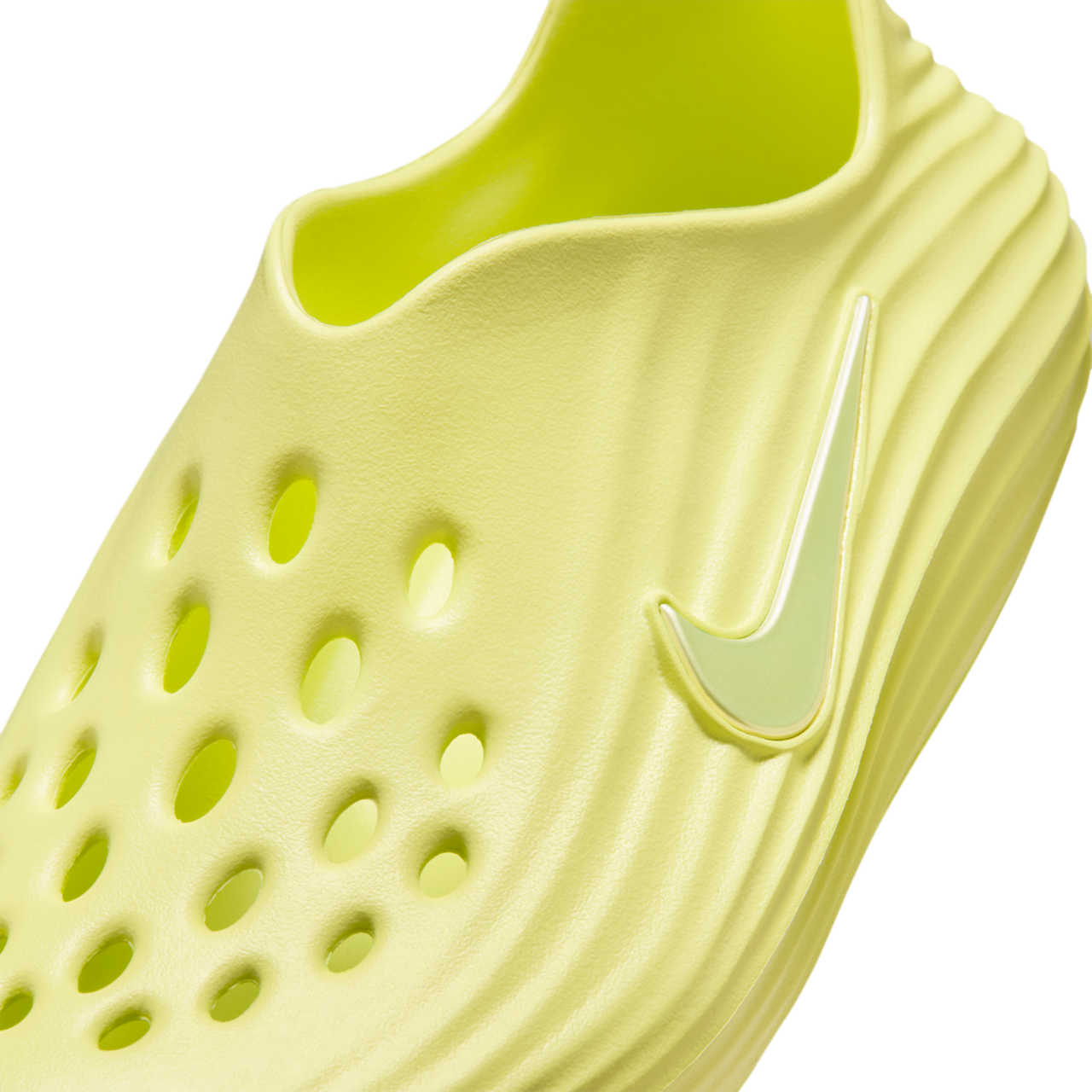 Nike ReactX Rejuven8 Image 7 of 8. Tap to open photo gallery.
