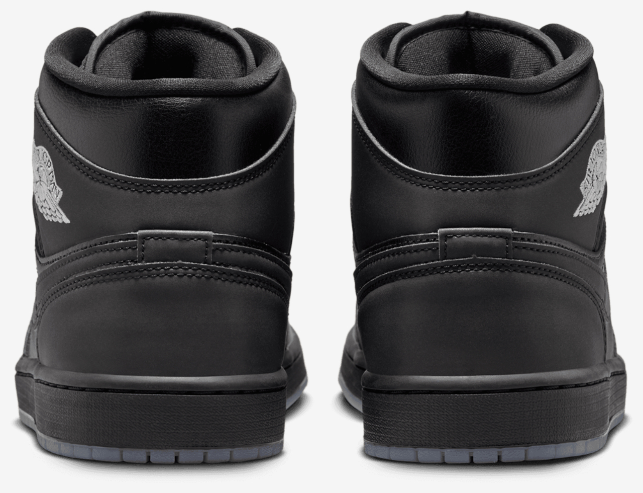 Jordan Air Jordan 1 Mid SE NAS Image 3 of 9. Tap to open photo gallery.