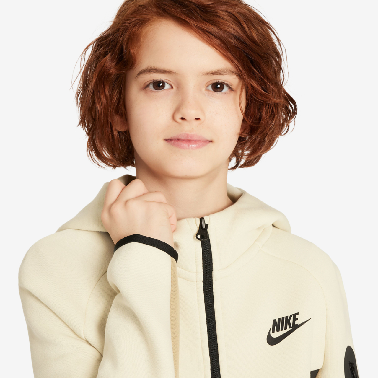 Nike Tech Fleece Full-Zip Image 3 of 8. Tap to open photo gallery.