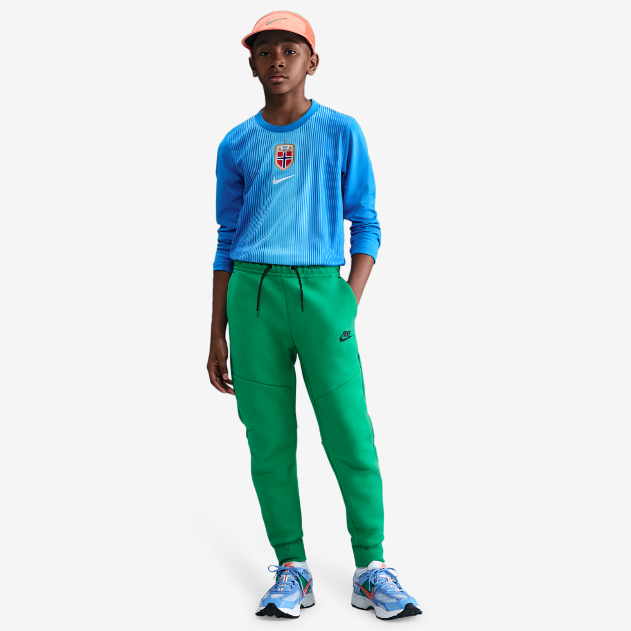 Nike Tech Fleece Pants Image 3 of 3. Tap to open photo gallery.
