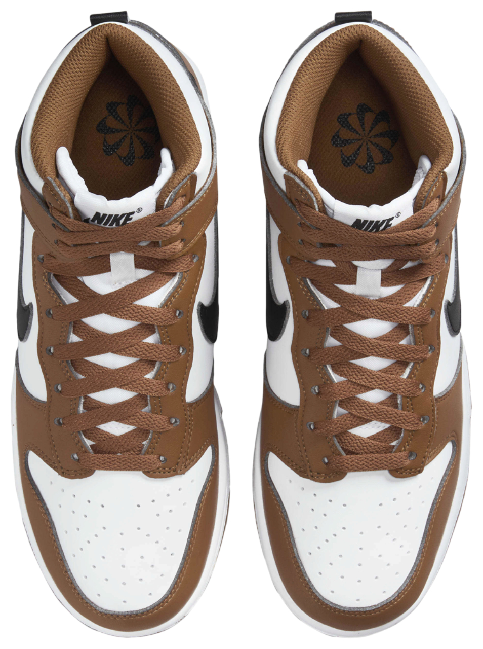 Nike Dunk High Image 4 of 5. Tap to open photo gallery.