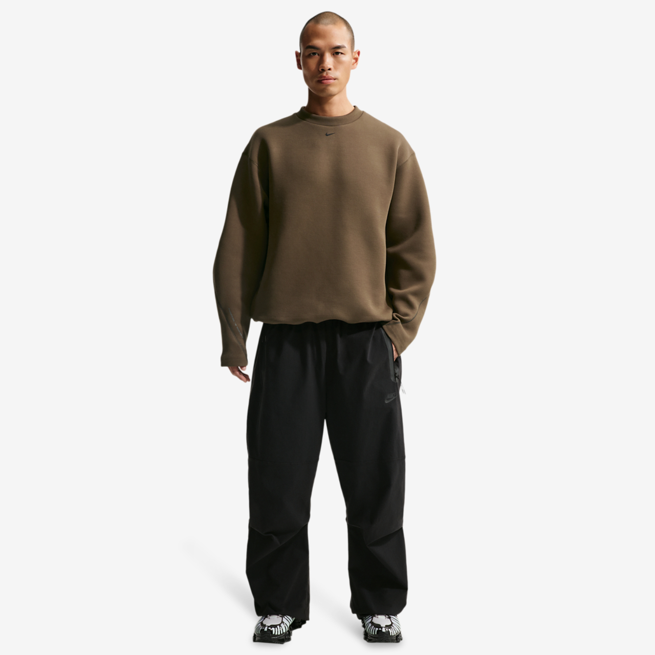 Nike Tech Fleece Crew Image 5 of 6. Tap to open photo gallery.