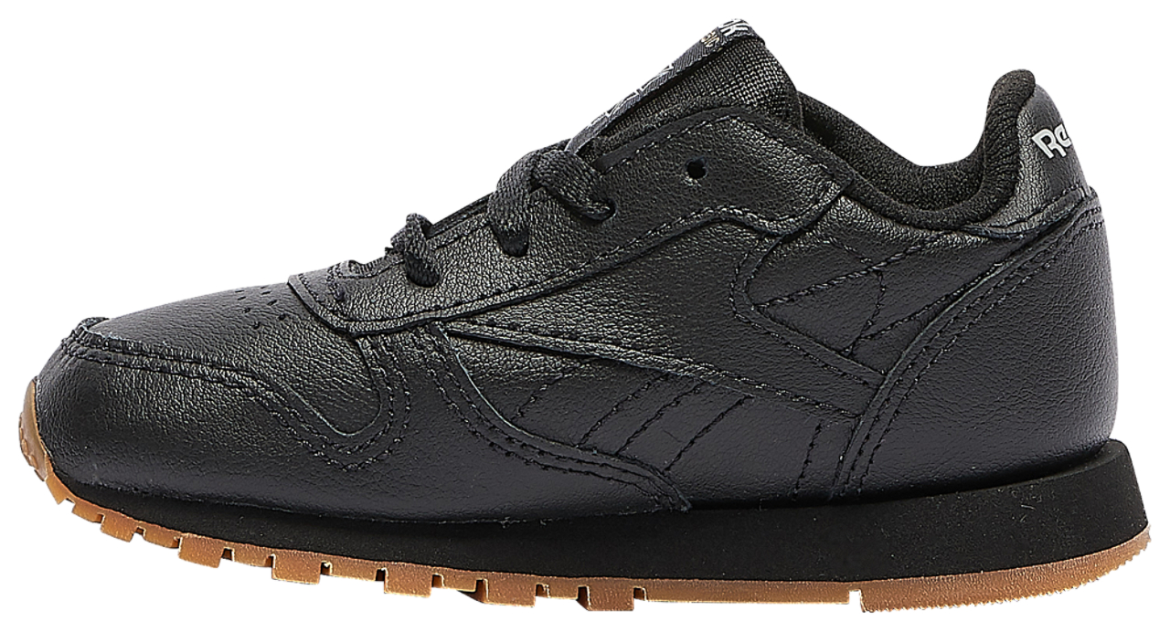 Reebok Classic Leather Image 2 of 5. Tap to open photo gallery.