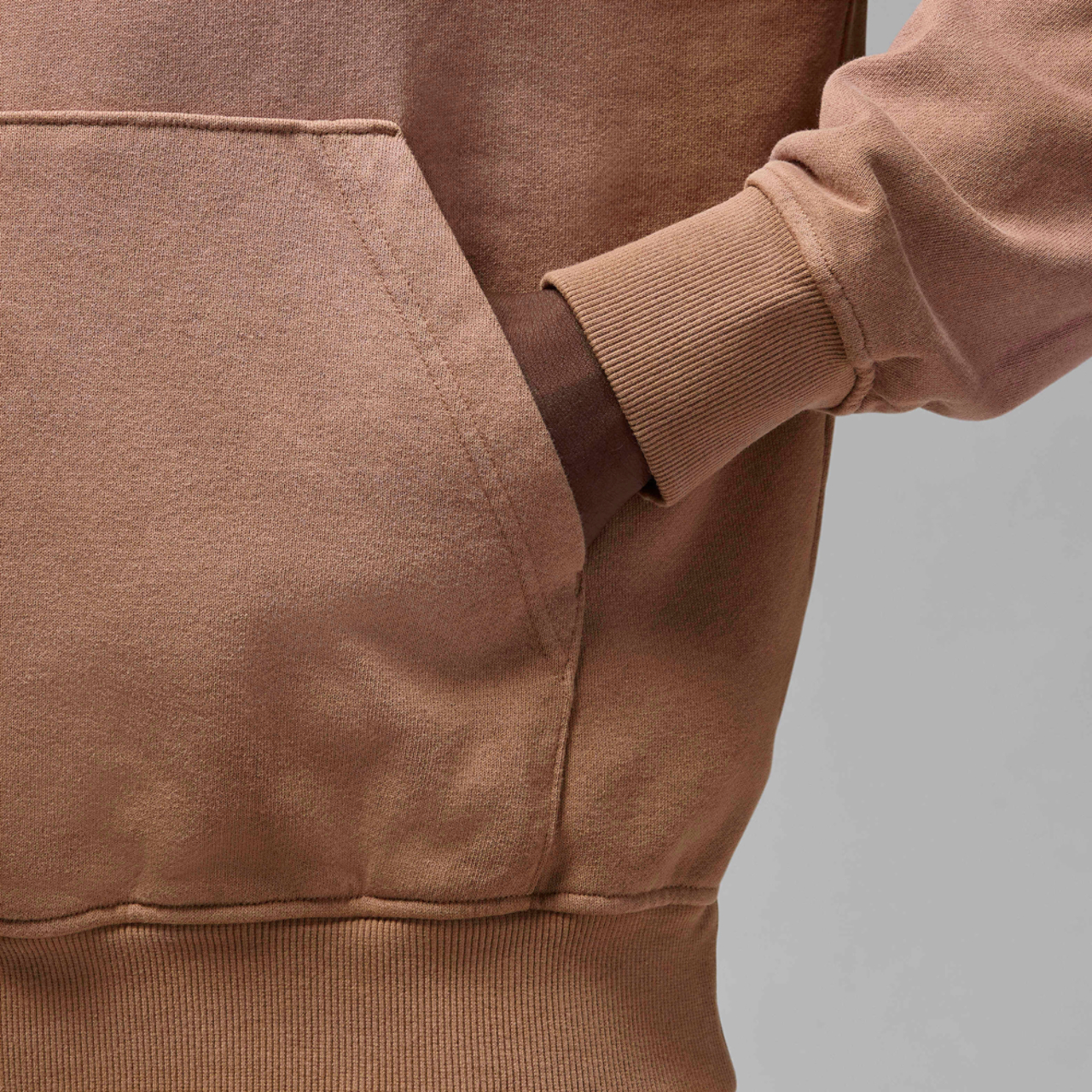Jordan Flight Wash Fleece Pullover Image 3 of 3. Tap to open photo gallery.