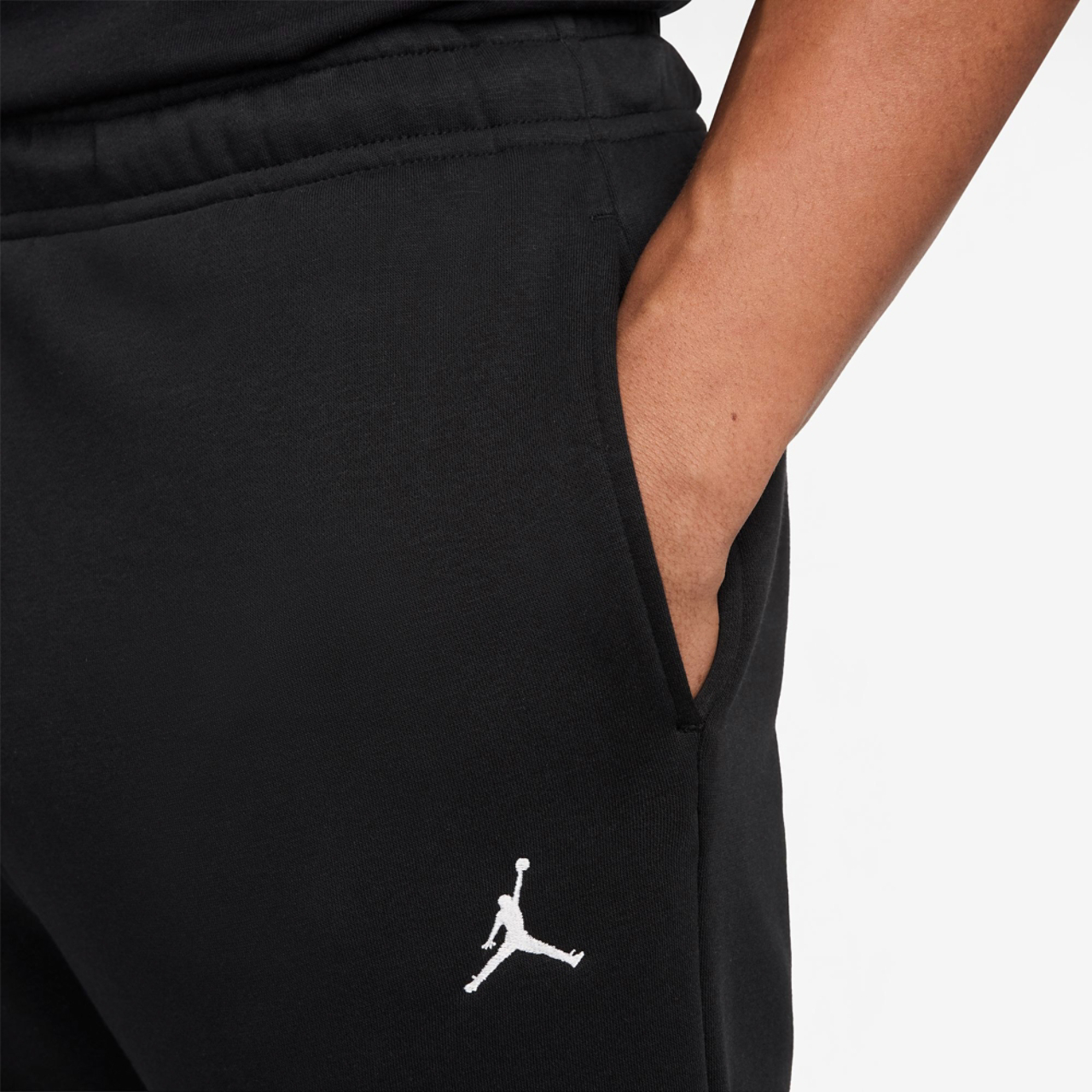 Jordan Brooklyn Fleece Pants Image 4 of 4. Tap to open photo gallery.