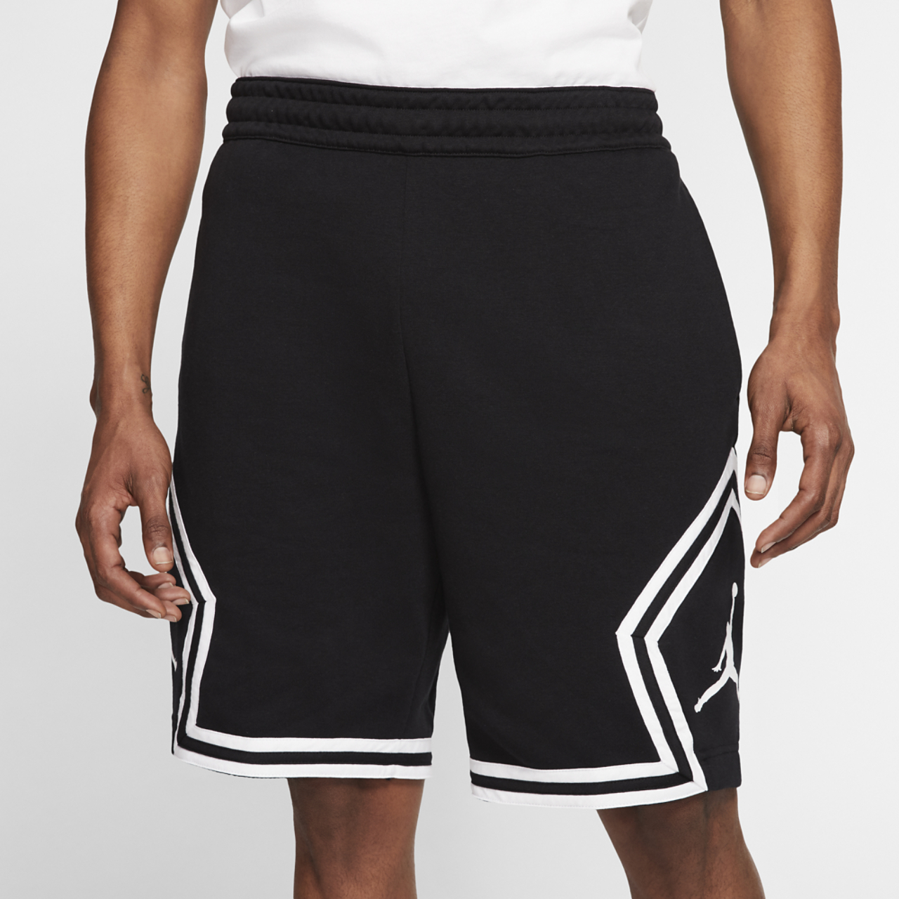 Jordan Jumpman Fleece Diamond Shorts Image 4 of 8. Tap to open photo gallery.