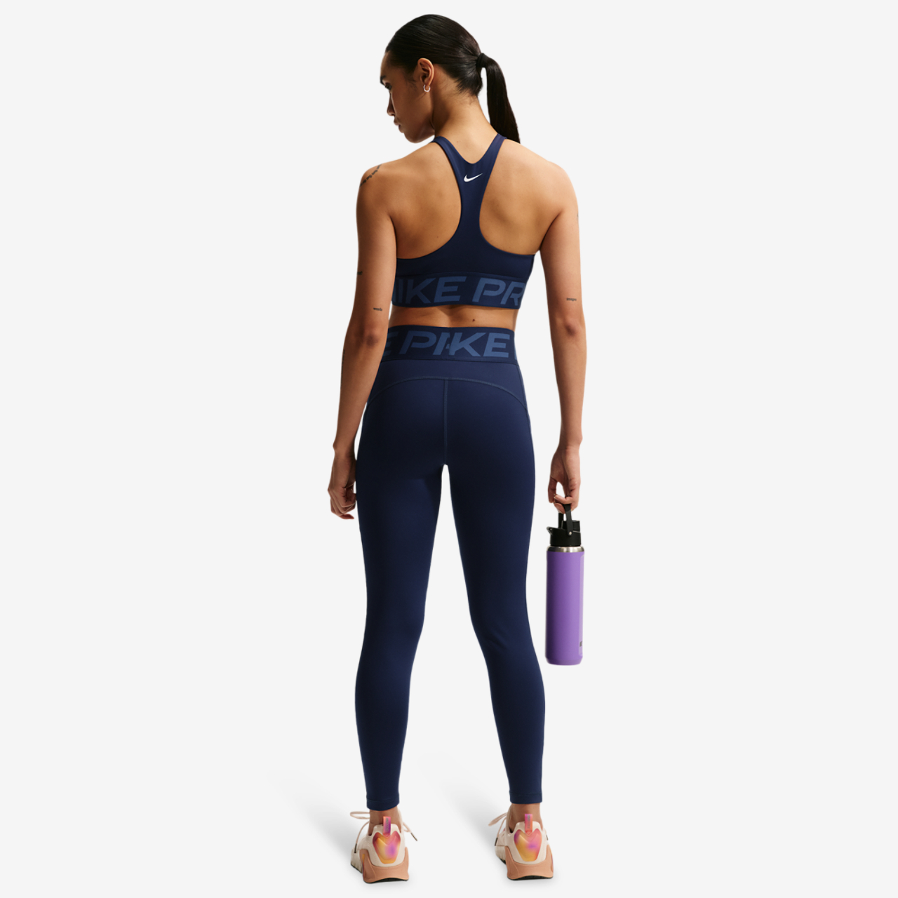 Nike Pro Dri-FIT High Rise SCLPT 7/8 Tights Image 7 of 7. Tap to open photo gallery.