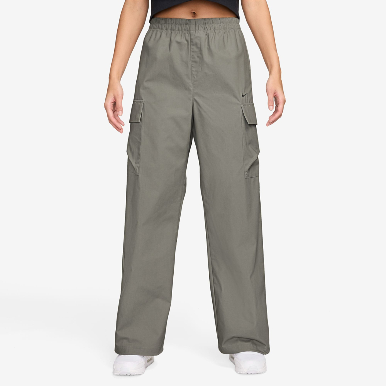 Nike NSW Essential Woven Cargo Pants Image 1 of 3. Tap to open photo gallery.