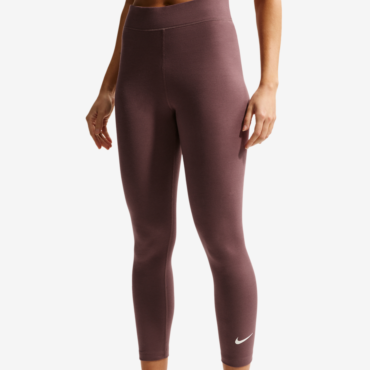 Nike Classic 7/8 Tights Image 1 of 5. Tap to open photo gallery.