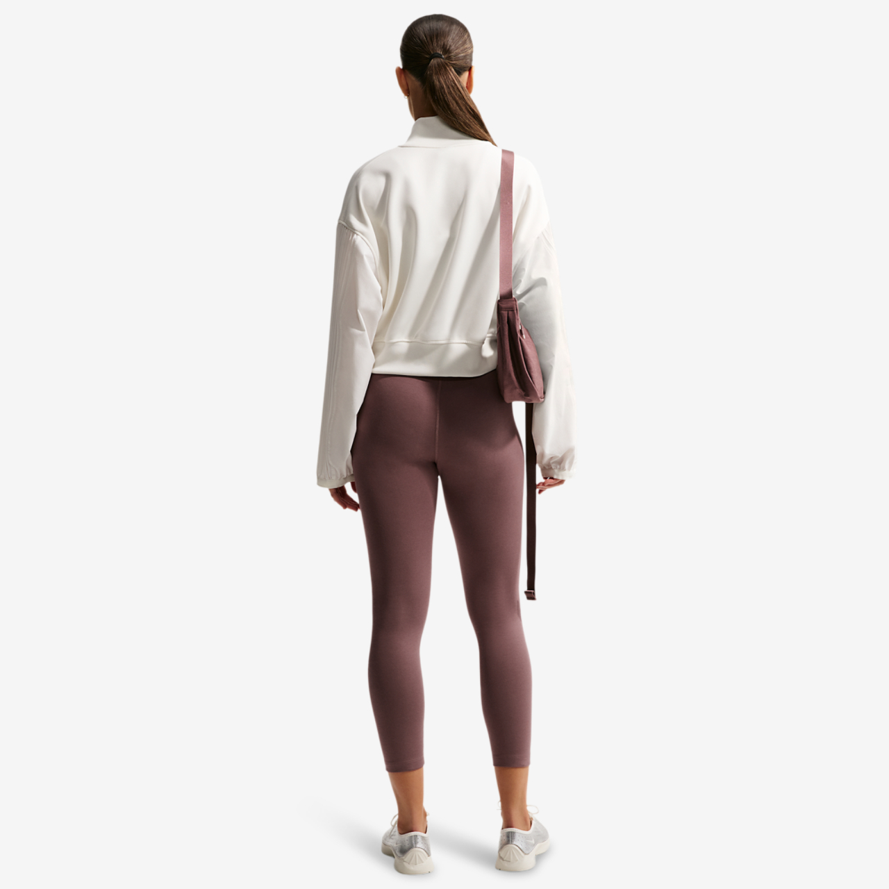 Nike Classic 7/8 Tights Image 5 of 5. Tap to open photo gallery.