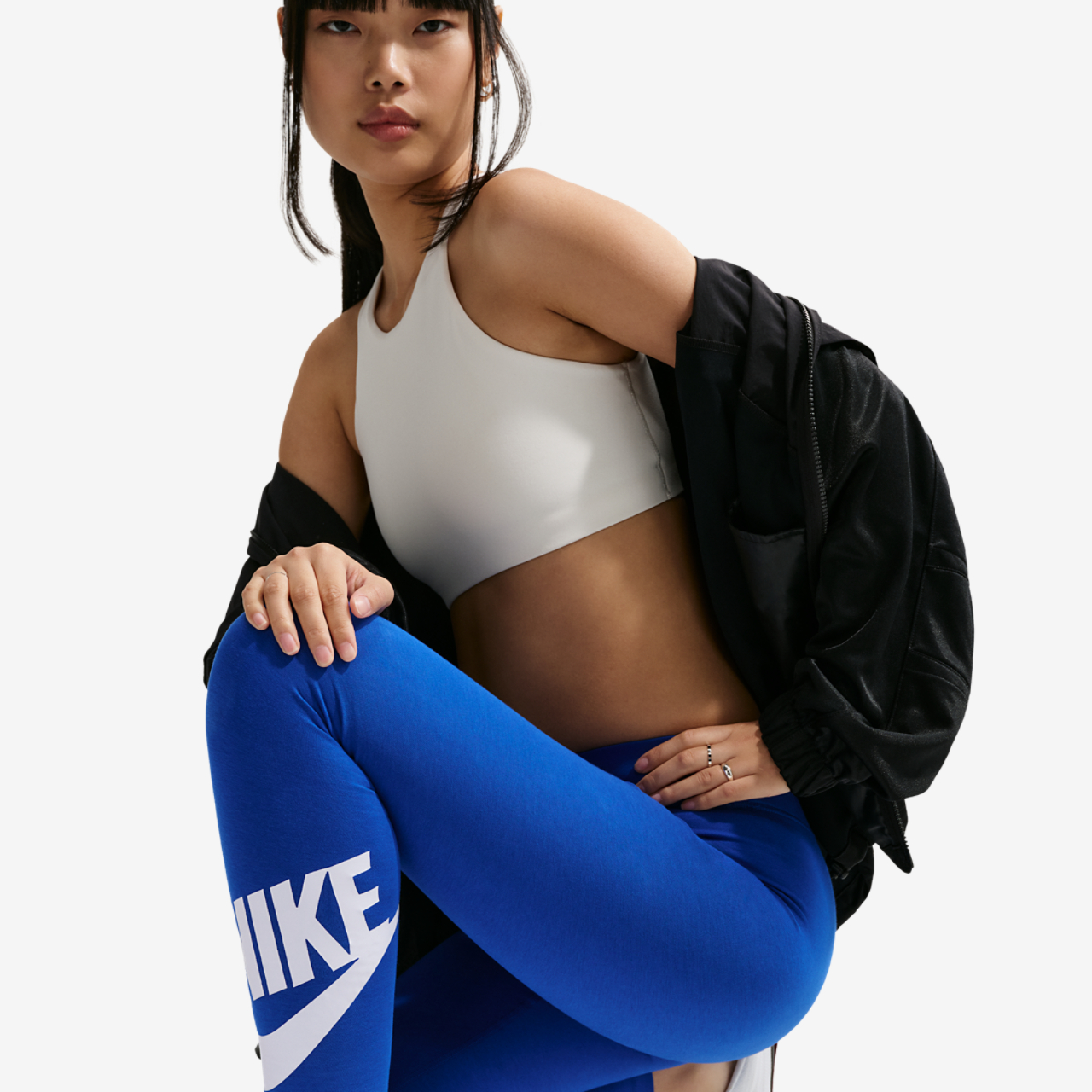 Nike NSW Classic Graphic HR Futura Tights Image 3 of 5. Tap to open photo gallery.