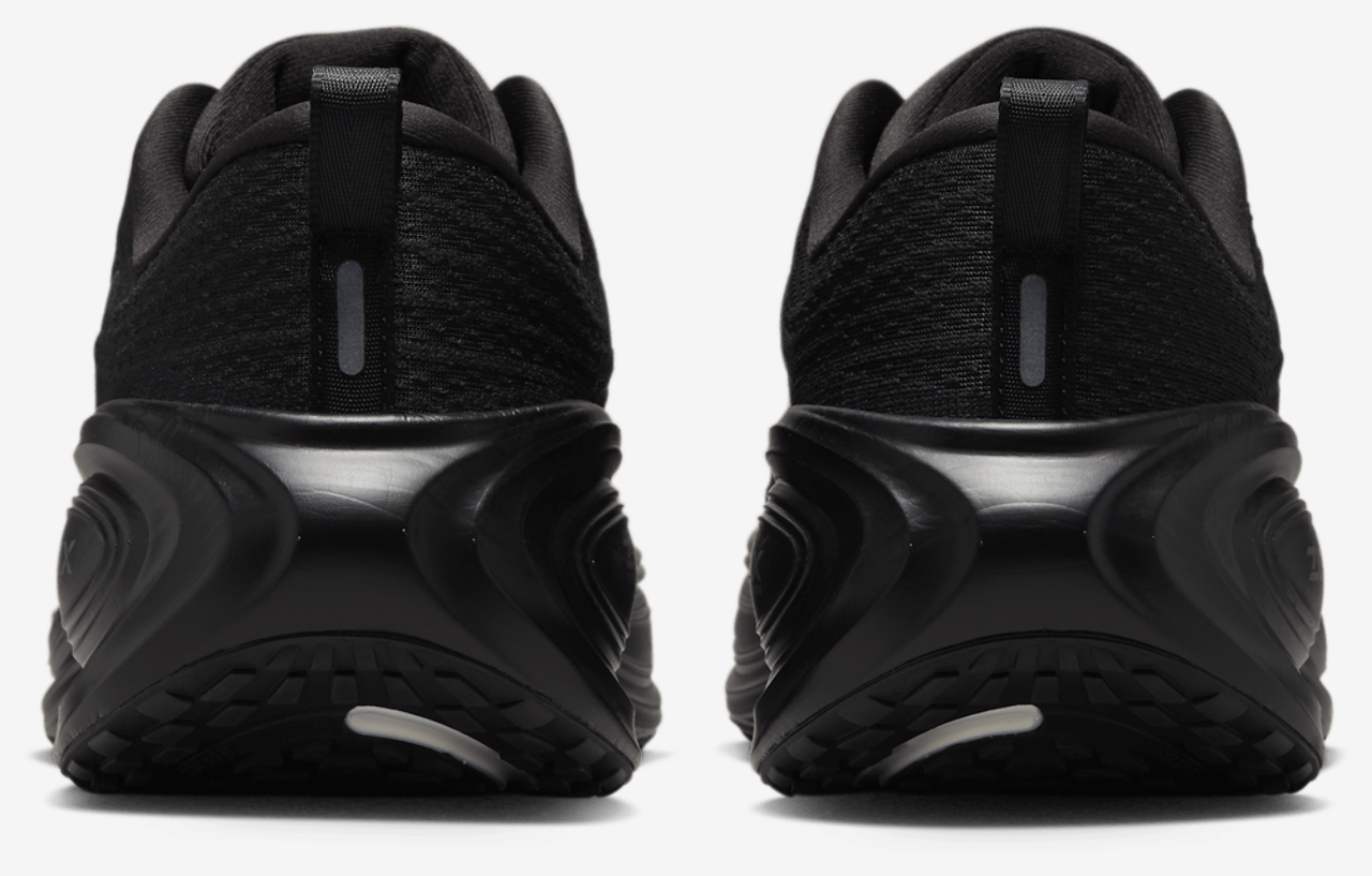 Nike Vomero Plus Image 3 of 5. Tap to open photo gallery.
