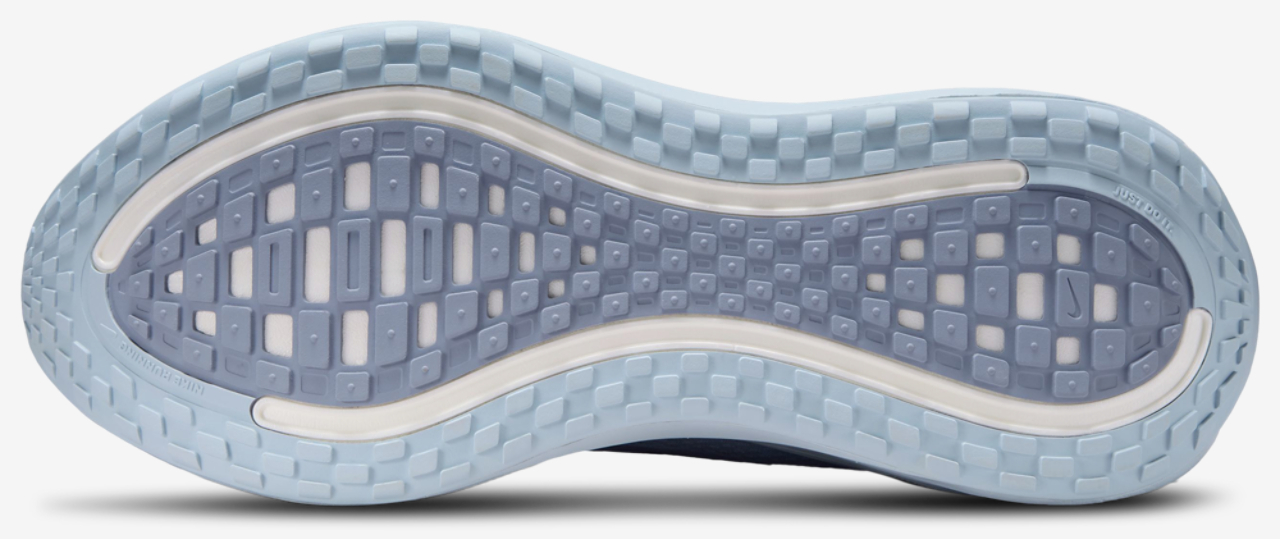 Nike Vomero Plus Image 5 of 6. Tap to open photo gallery.