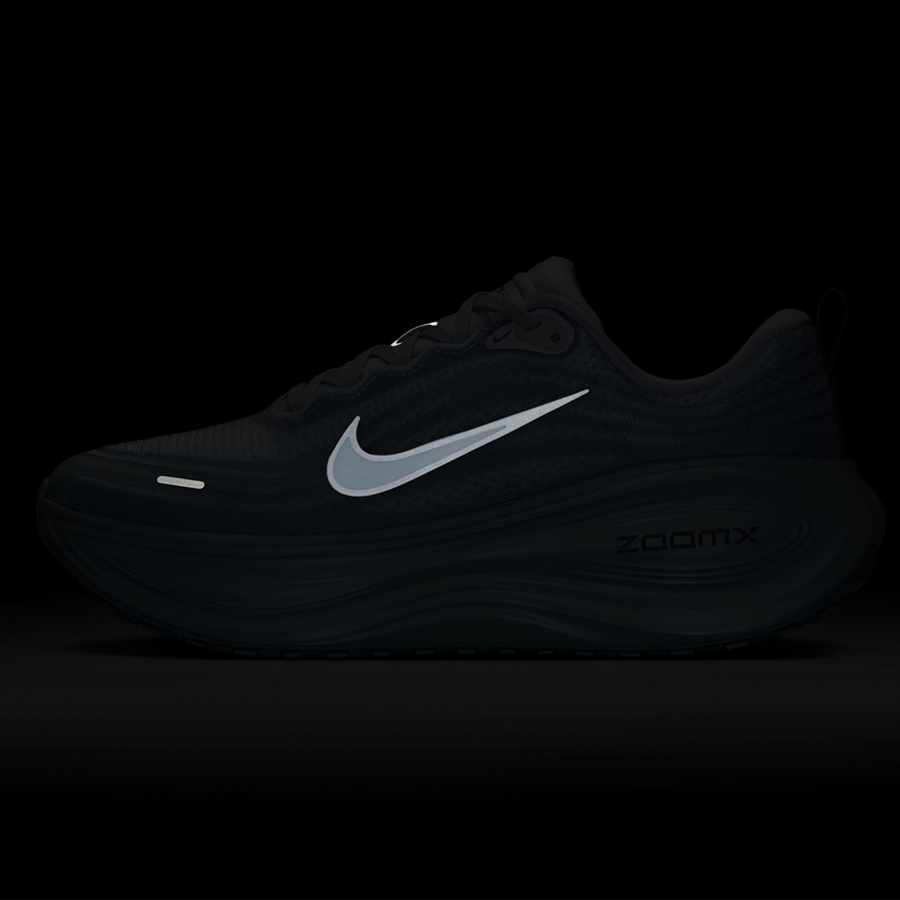 Nike Vomero Plus Image 6 of 6. Tap to open photo gallery.